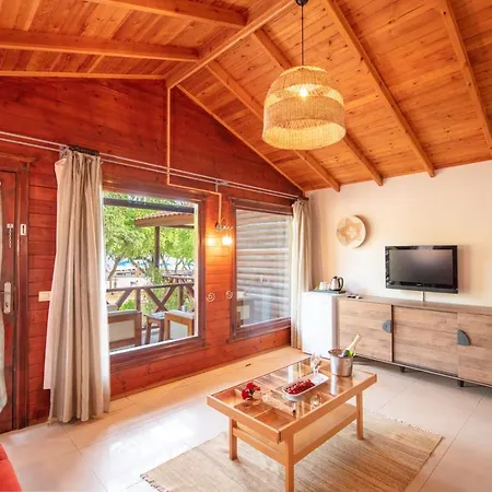 Feriested The Bay Club 5*