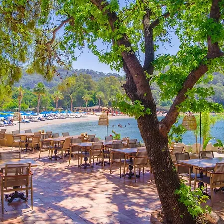 The Bay Club Yanıklar