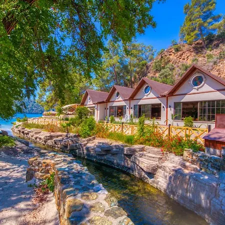 The Bay Club Rezort Yanıklar