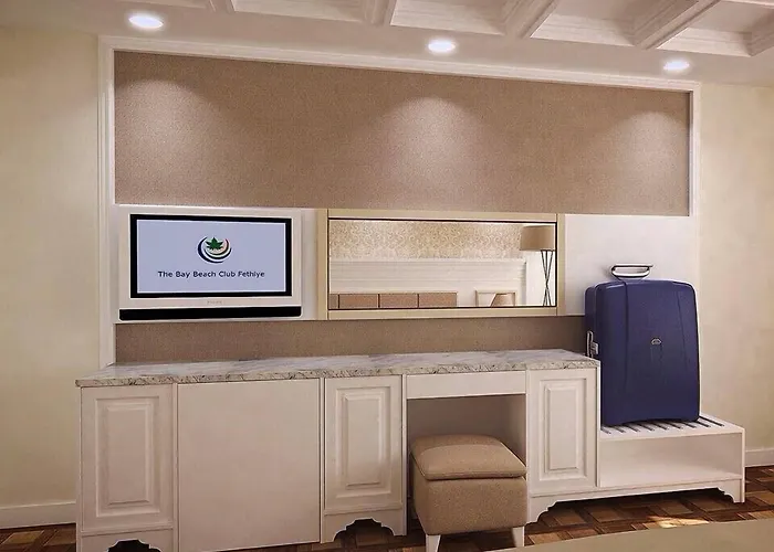 The Bay Club