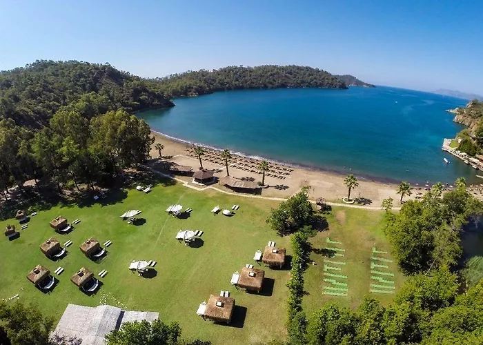 The Bay Club Semesteranläggning (resort) Yanıklar